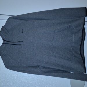 Nike women’s Therma- Fit hoodie GRAY Large Fleece lined